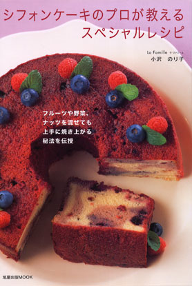 �\��